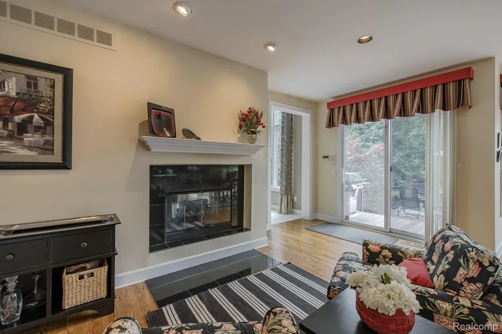 3720 Northwood Drive West Bloomfield Charter Township, MI 48324
