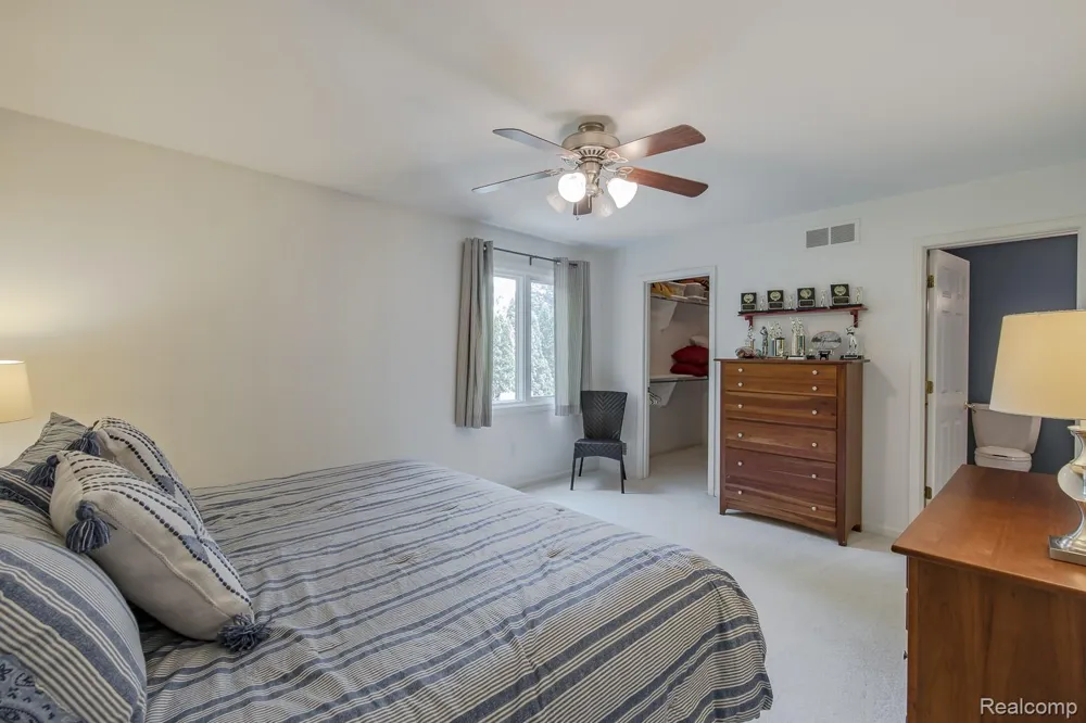 3720 Northwood Drive West Bloomfield Charter Township, MI 48324