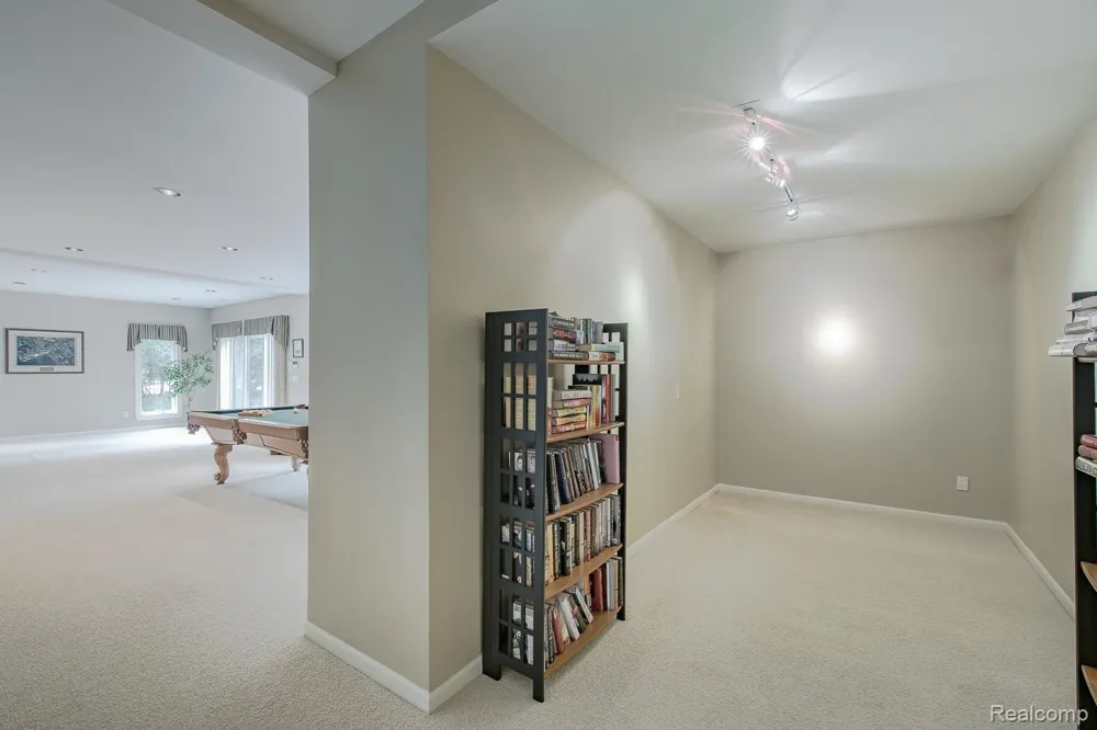 3720 Northwood Drive West Bloomfield Charter Township, MI 48324