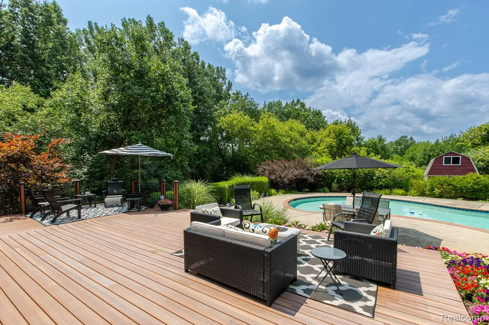 3720 Northwood Drive West Bloomfield Charter Township, MI 48324