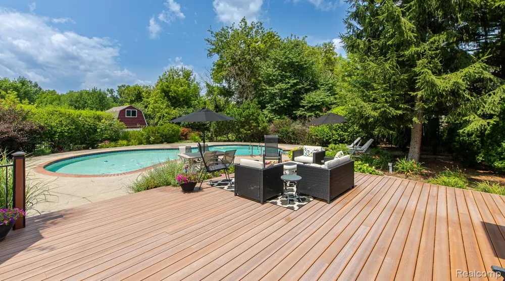 3720 Northwood Drive West Bloomfield Charter Township, MI 48324