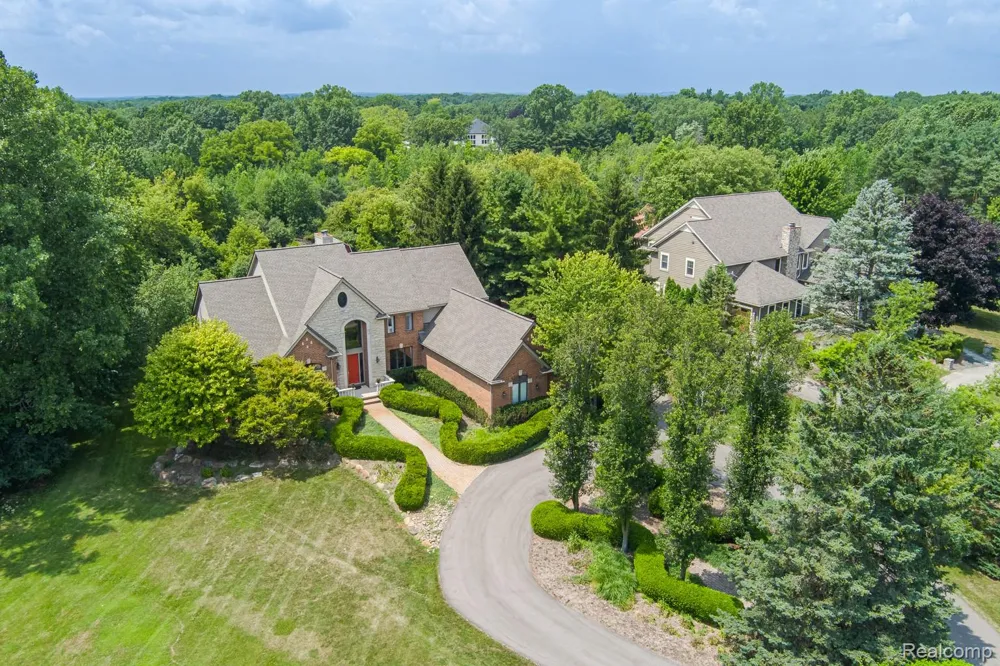 3720 Northwood Drive West Bloomfield Charter Township, MI 48324