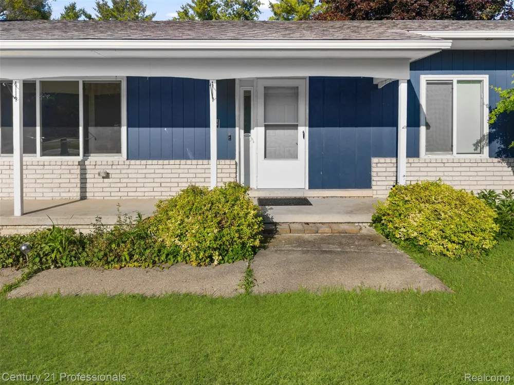 31991 STAMAN Farmington Hills City, MI 48336