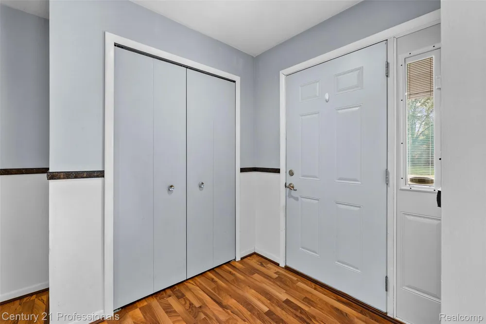 31991 STAMAN Farmington Hills City, MI 48336