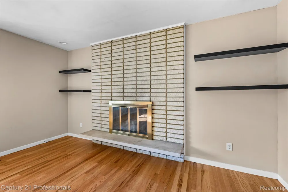 31991 STAMAN Farmington Hills City, MI 48336
