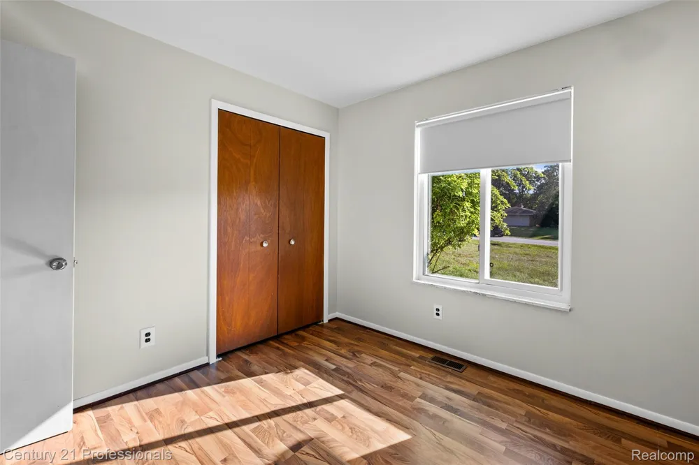 31991 STAMAN Farmington Hills City, MI 48336