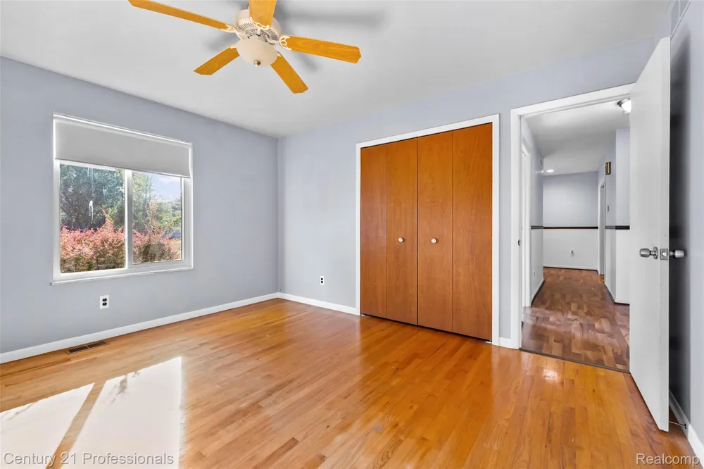 31991 STAMAN Farmington Hills City, MI 48336
