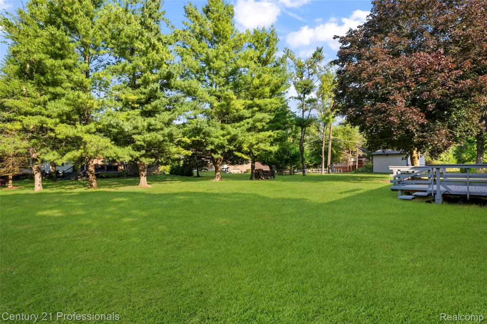 31991 STAMAN Farmington Hills City, MI 48336