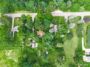 3896 Bald Mountain Road Auburn Hills City, MI 48326