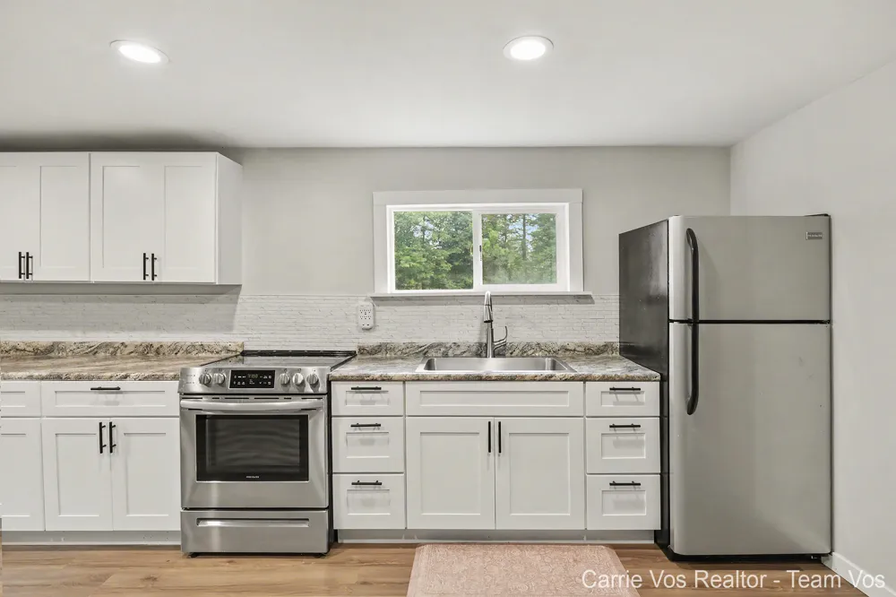 3251 E 46 ROAD Cherry Grove Township, MI 49601
