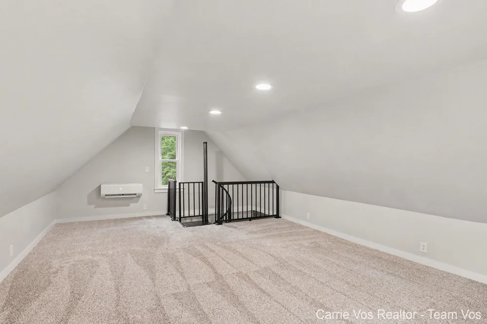 3251 E 46 ROAD Cherry Grove Township, MI 49601