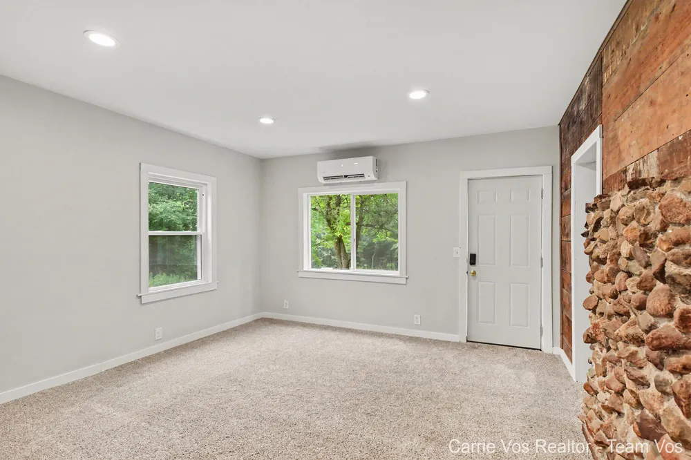 3251 E 46 ROAD Cherry Grove Township, MI 49601