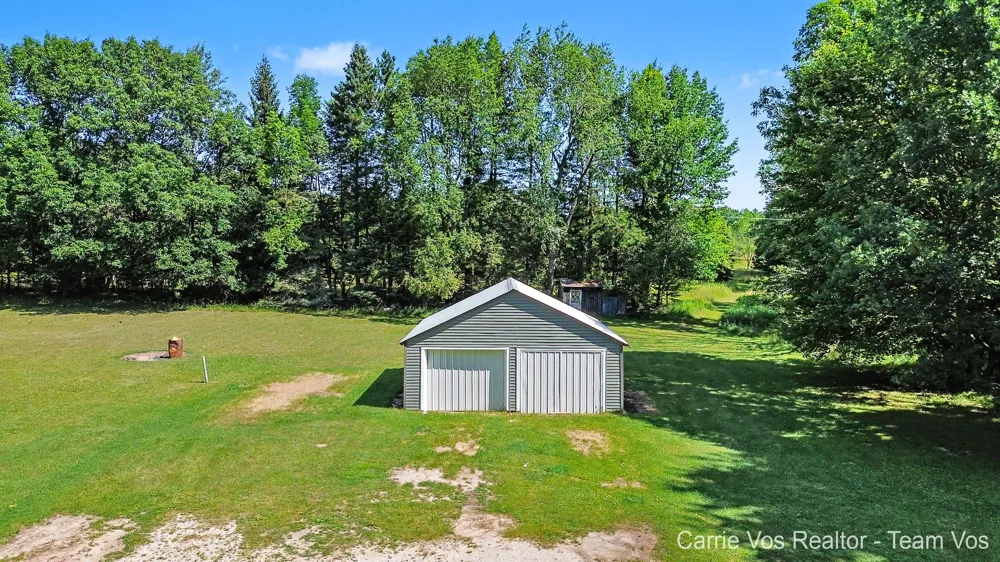 3251 E 46 ROAD Cherry Grove Township, MI 49601
