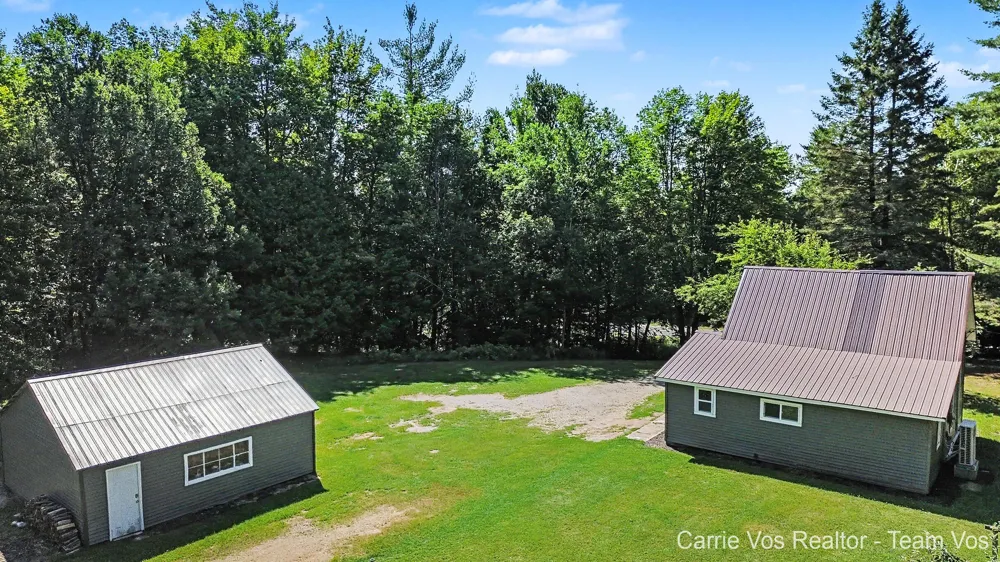3251 E 46 ROAD Cherry Grove Township, MI 49601