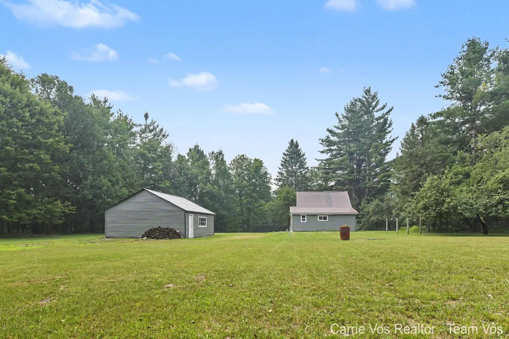 3251 E 46 ROAD Cherry Grove Township, MI 49601