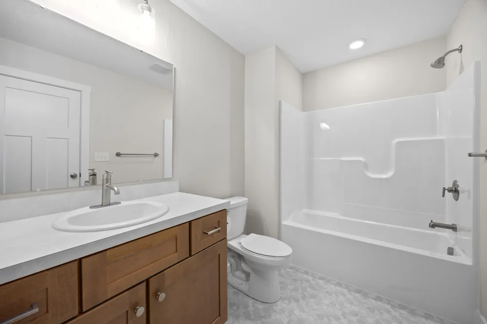 4898 Hidden River Avenue SW #63 Wyoming City, MI 49418