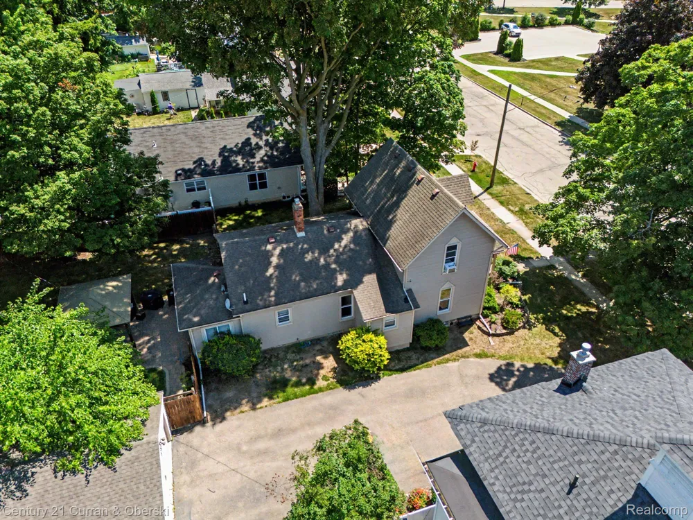 323 E Liberty Street South Lyon City, MI 48178