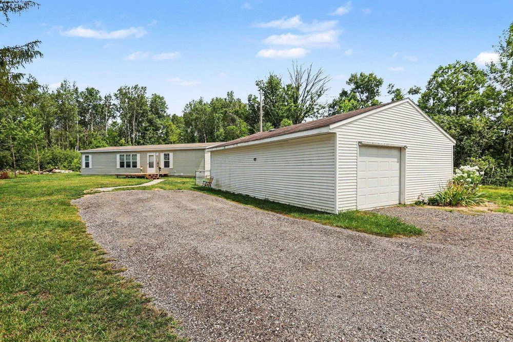 130 W Bradford Road Lee Township, MI 48640