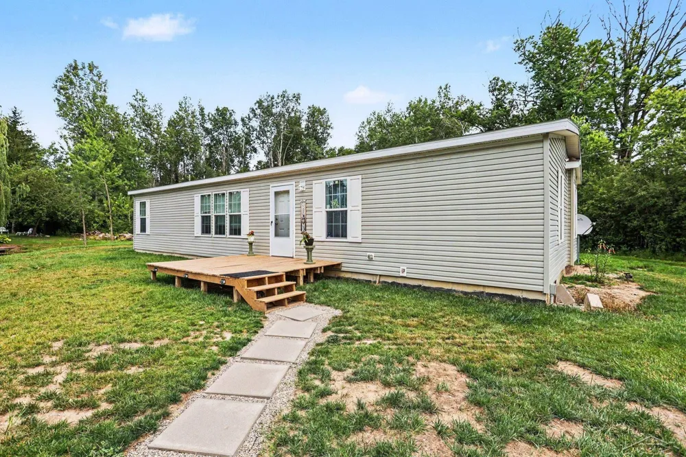 130 W Bradford Road Lee Township, MI 48640