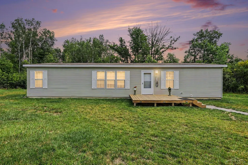 130 W Bradford Road Lee Township, MI 48640