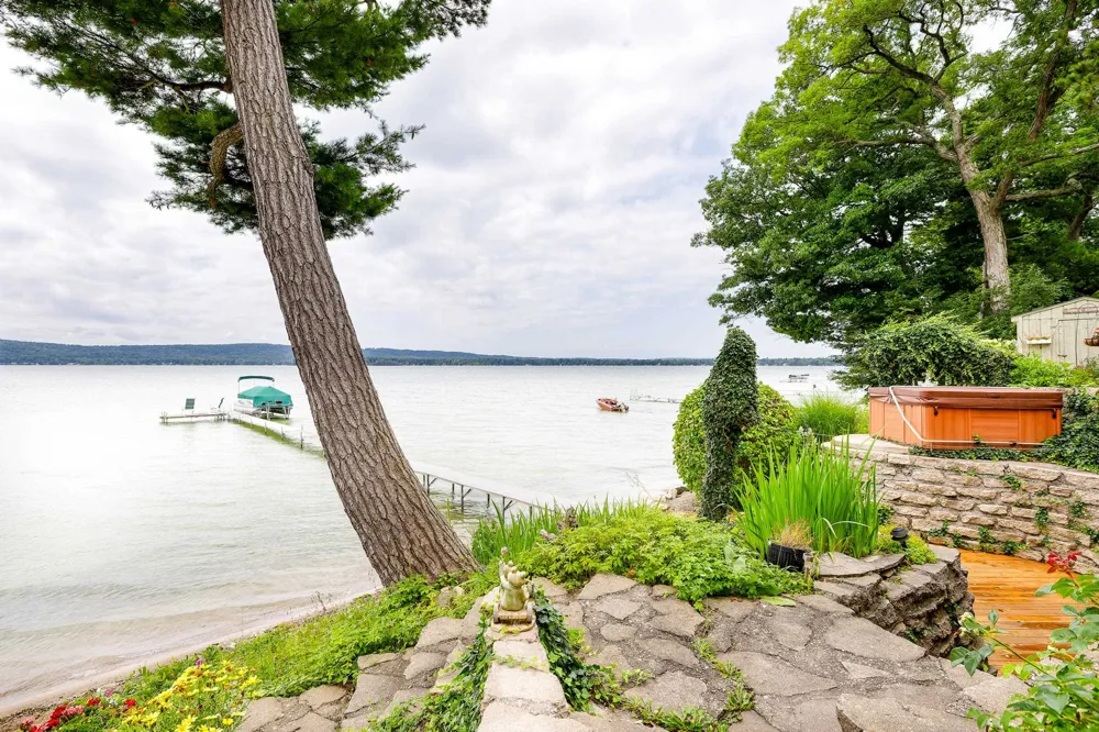 7243 Deadstream Road Lake Township, MI 49640
