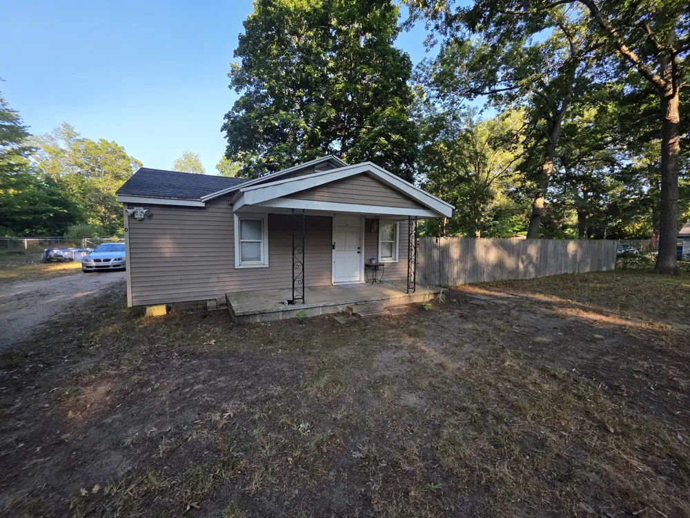 2048 S Mill Iron Road Muskegon Charter Township, MI 49442