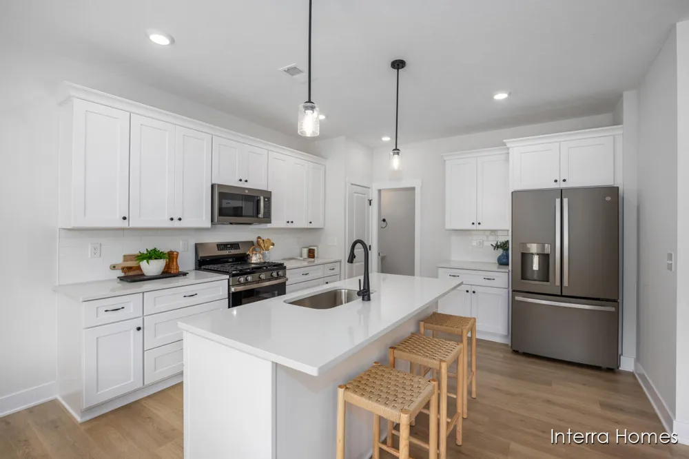 2883 E Highgate Drive SE #82 Kentwood City, MI 49512