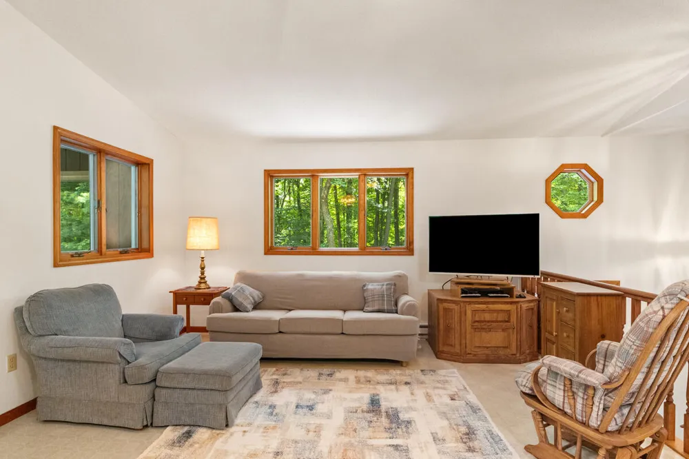 3283 S Spruce Avenue Everett Township, MI 49349