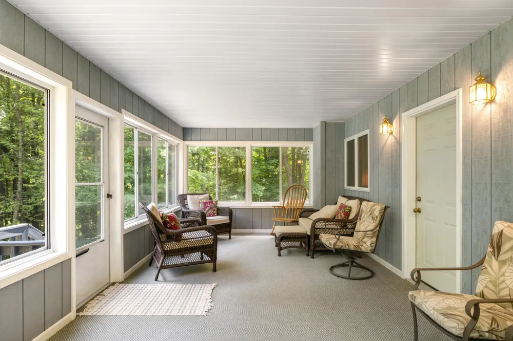 3283 S Spruce Avenue Everett Township, MI 49349