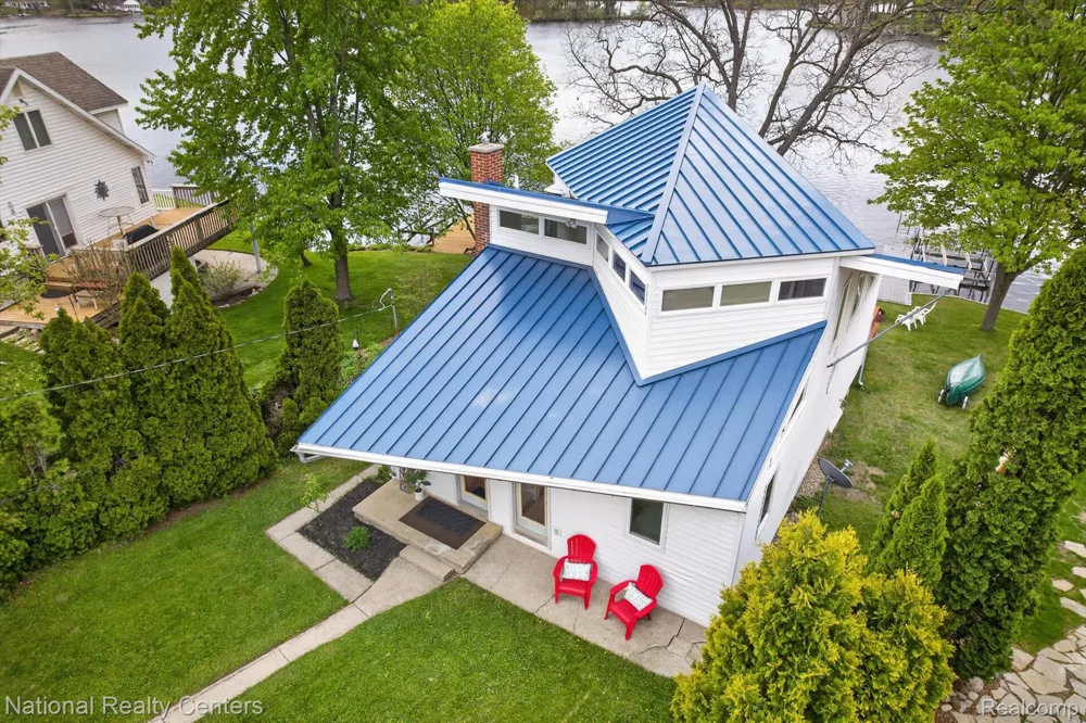 11505 Sunset Boulevard Putnam Township, MI 48169