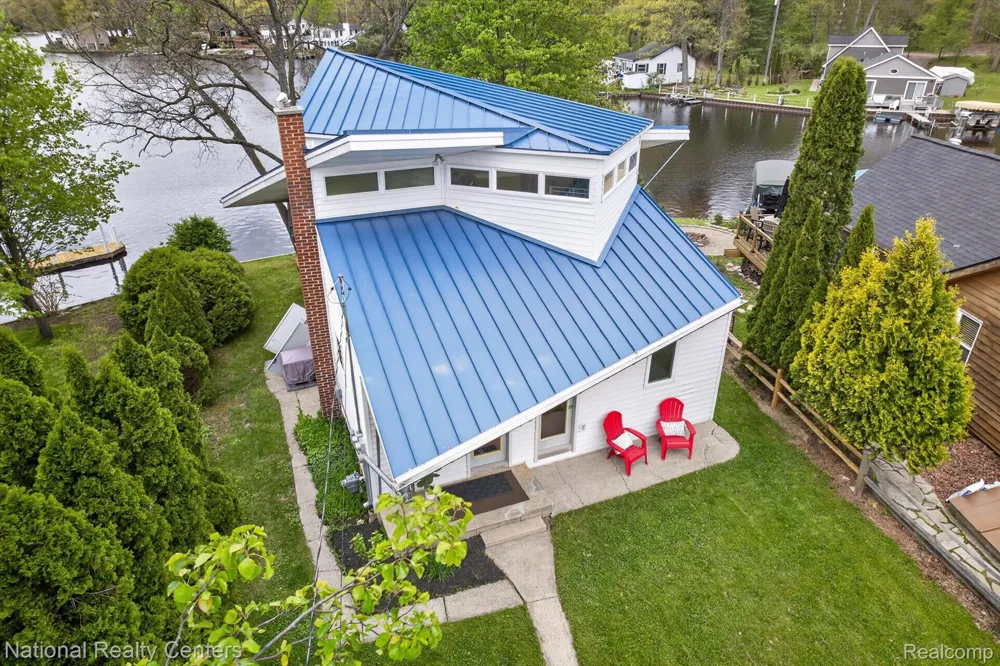 11505 Sunset Boulevard Putnam Township, MI 48169