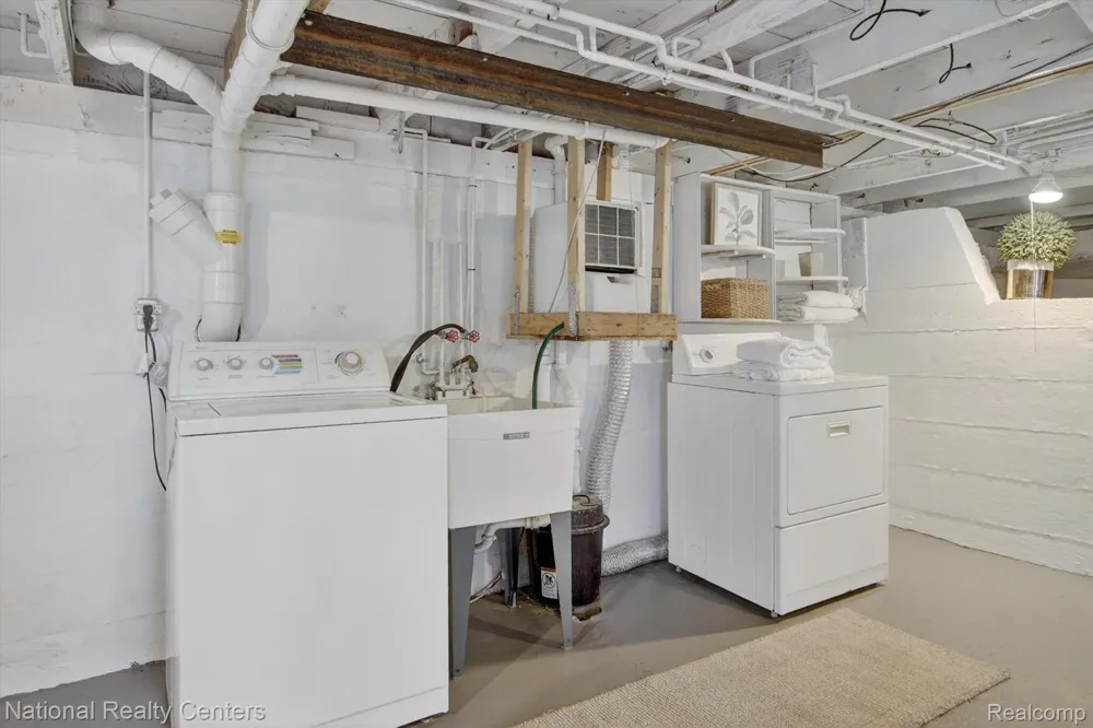 11505 Sunset Boulevard Putnam Township, MI 48169