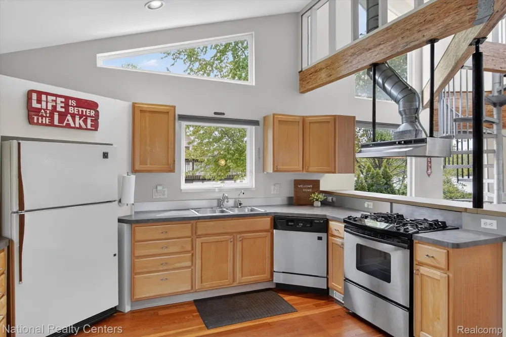 11505 Sunset Boulevard Putnam Township, MI 48169