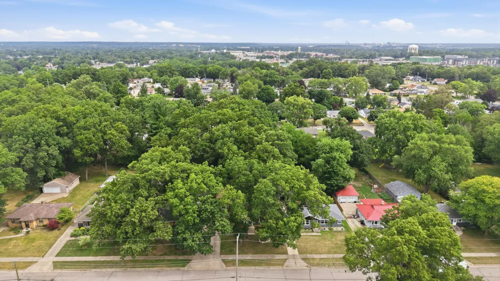 1711 Royal Oak Street SW Wyoming City, MI 49519