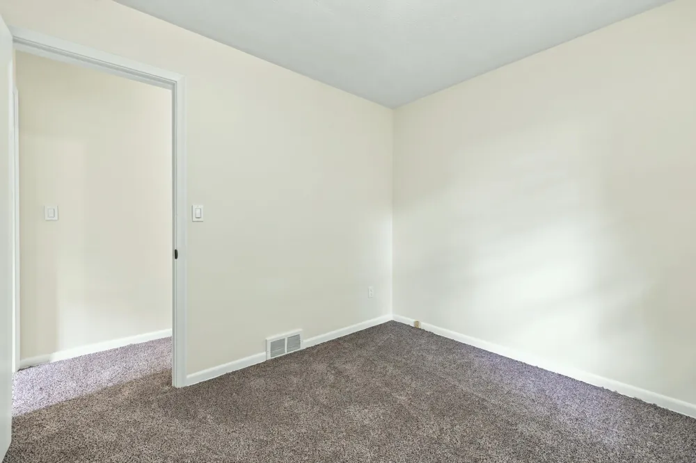 1711 Royal Oak Street SW Wyoming City, MI 49519