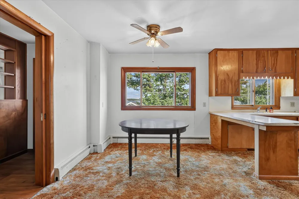 2610 S Shore Drive Crystal Township, MI 48818