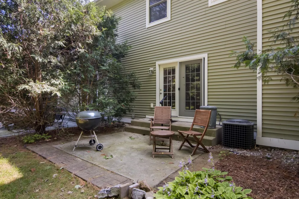 1424 Newport Street Garfield Charter Township, MI 49686