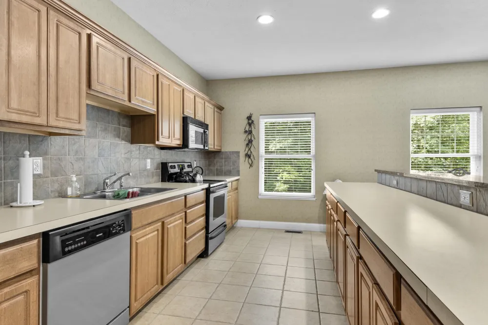 1424 Newport Street Garfield Charter Township, MI 49686