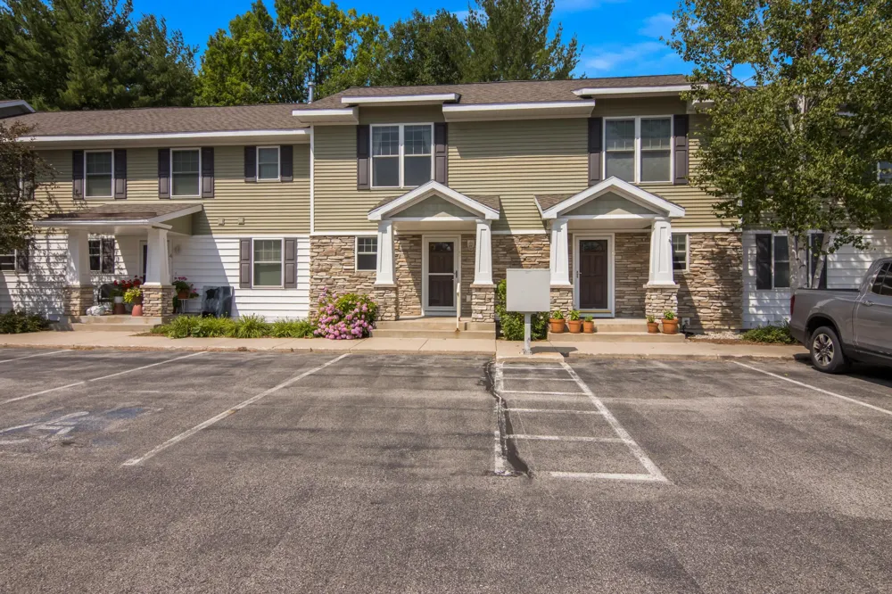 1424 Newport Street Garfield Charter Township, MI 49686