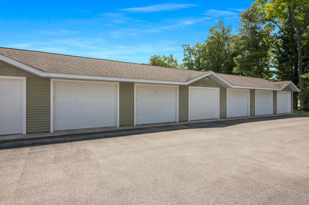 1424 Newport Street Garfield Charter Township, MI 49686