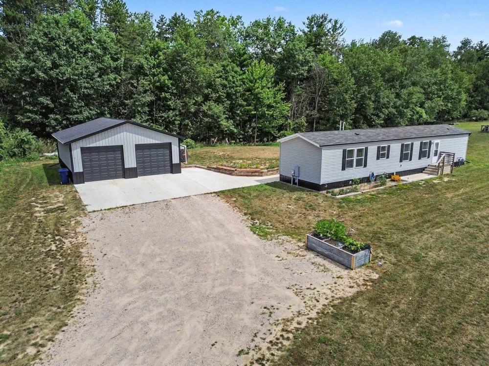 8985 S Fordyce Road Fremont Township, MI 48883