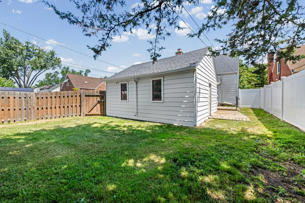 555 Martha Street Dearborn City, MI 48128