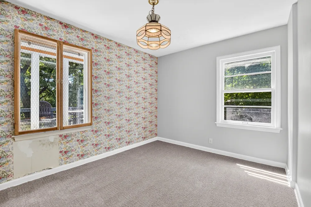 1202 Pinehurst Boulevard Kalamazoo Charter Township, MI 49006