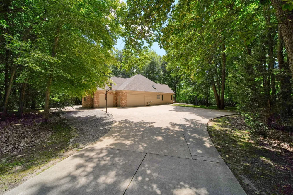 2500 Reynolds Road Spring Arbor Township, MI 49201