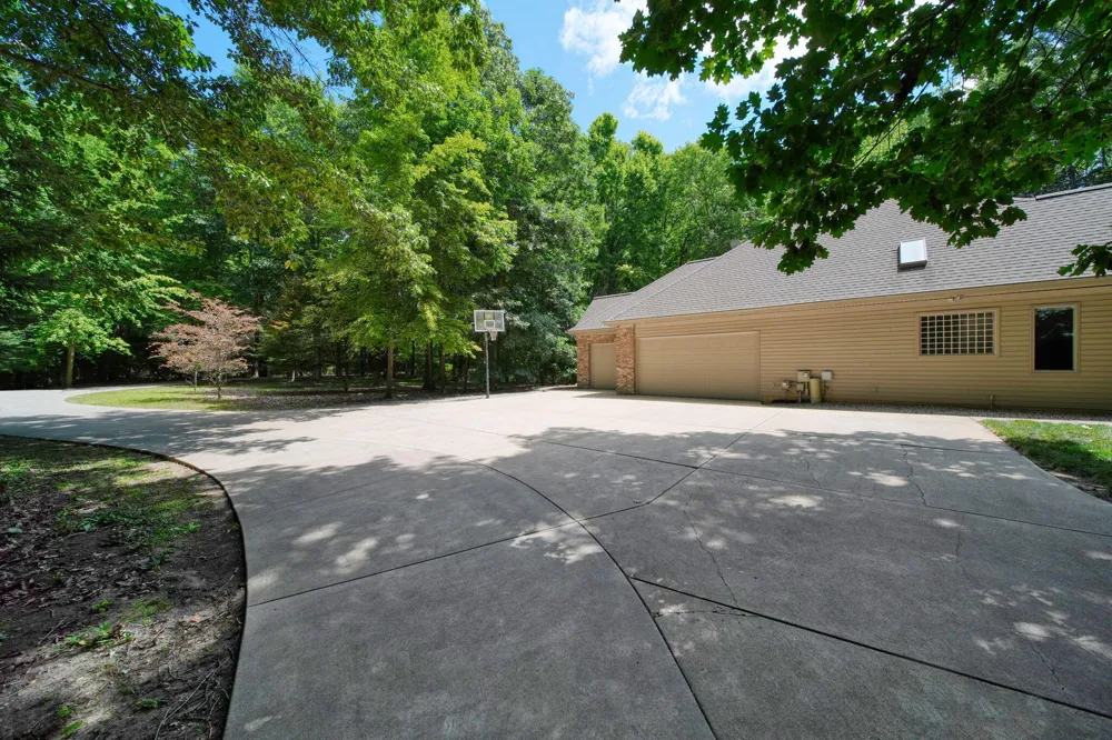 2500 Reynolds Road Spring Arbor Township, MI 49201