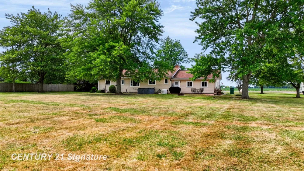 455 S Vernon Road Venice Township, MI 48817