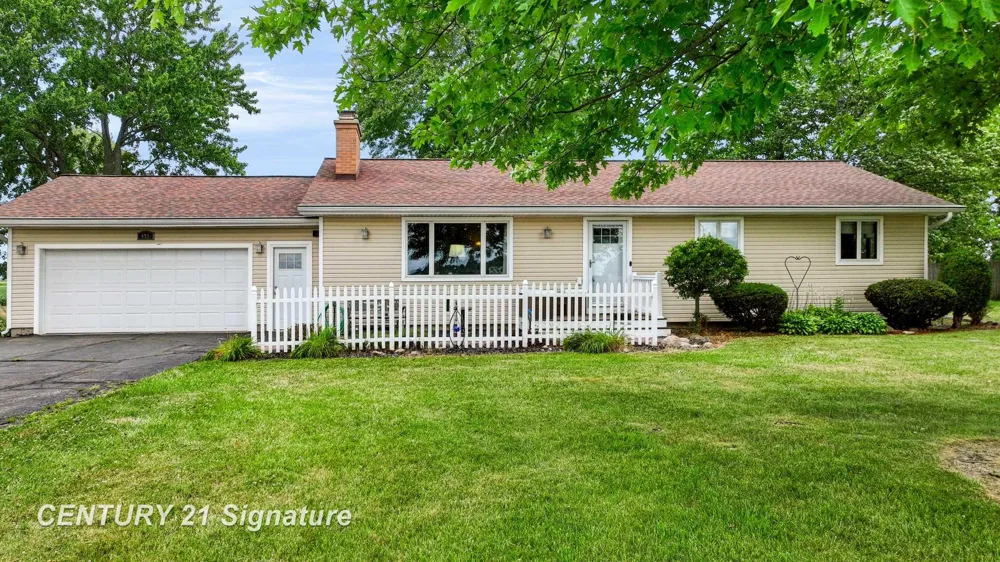455 S Vernon Road Venice Township, MI 48817