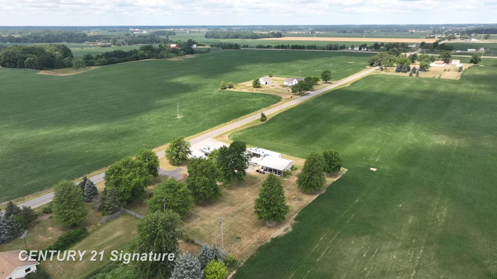 455 S Vernon Road Venice Township, MI 48817