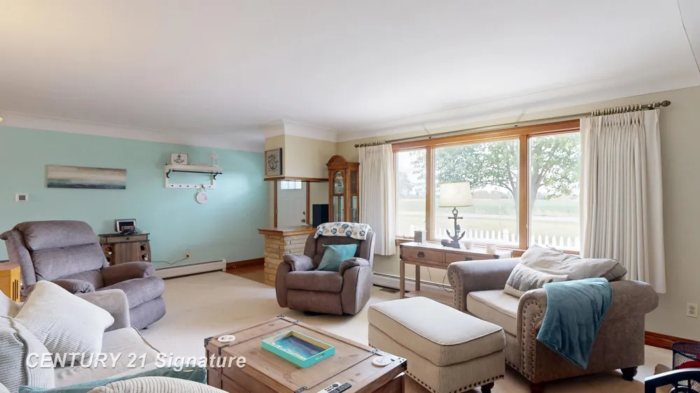 455 S Vernon Road Venice Township, MI 48817