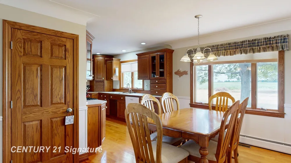 455 S Vernon Road Venice Township, MI 48817